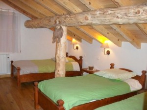 une chambre trois lits de l'aile Ouest , les deux premiers peuvent être côte à côte ou séparés